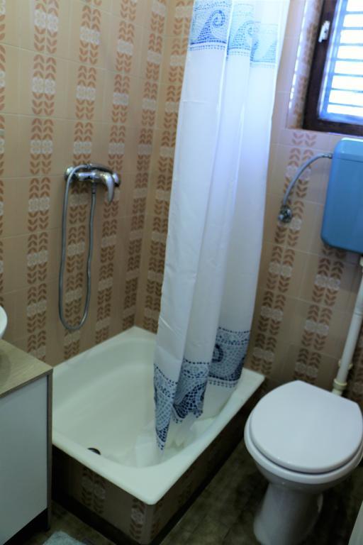 Apartments Milatic Jelsa  Kültér fotó
