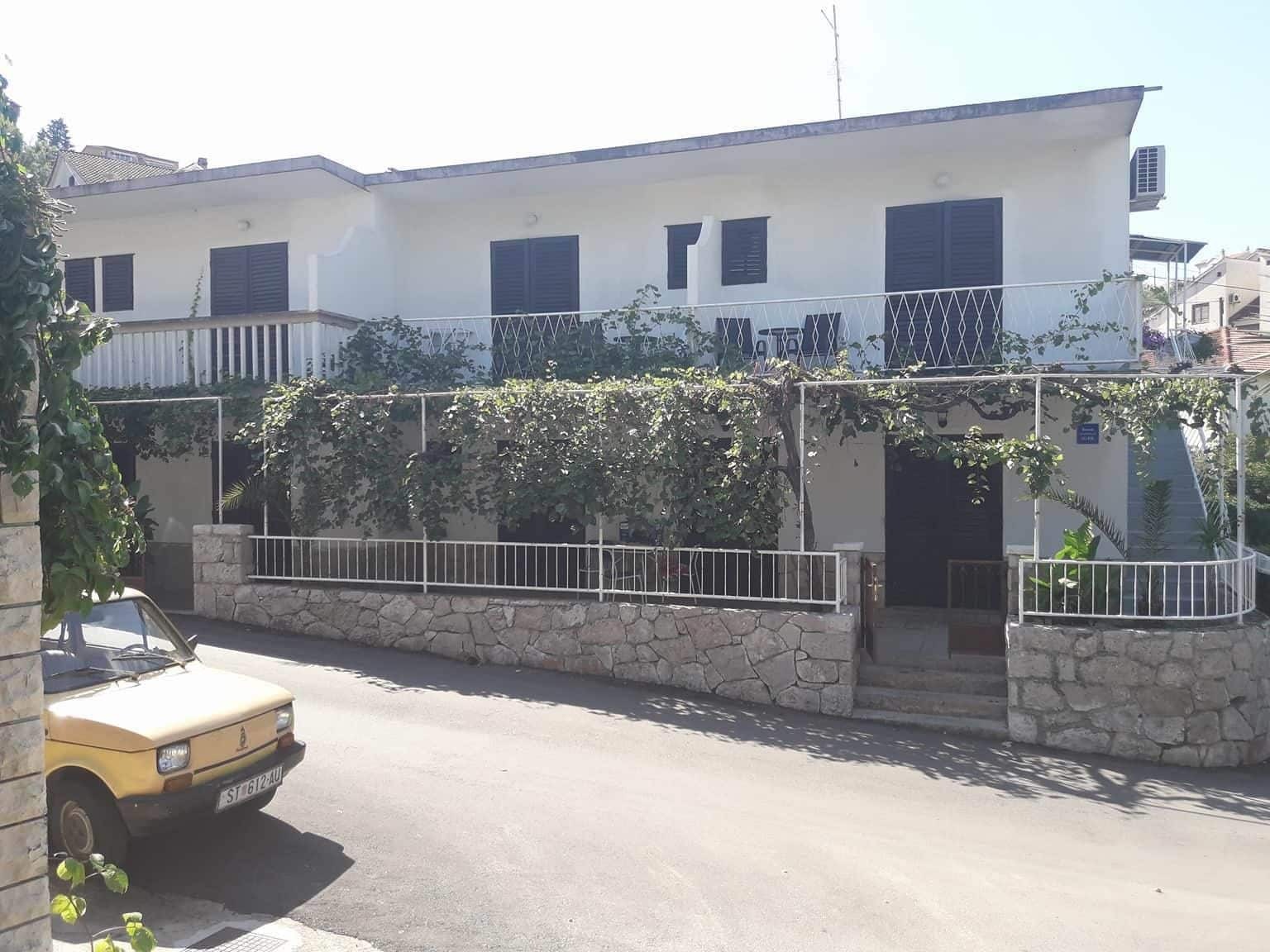 Apartments Milatic Jelsa  Kültér fotó