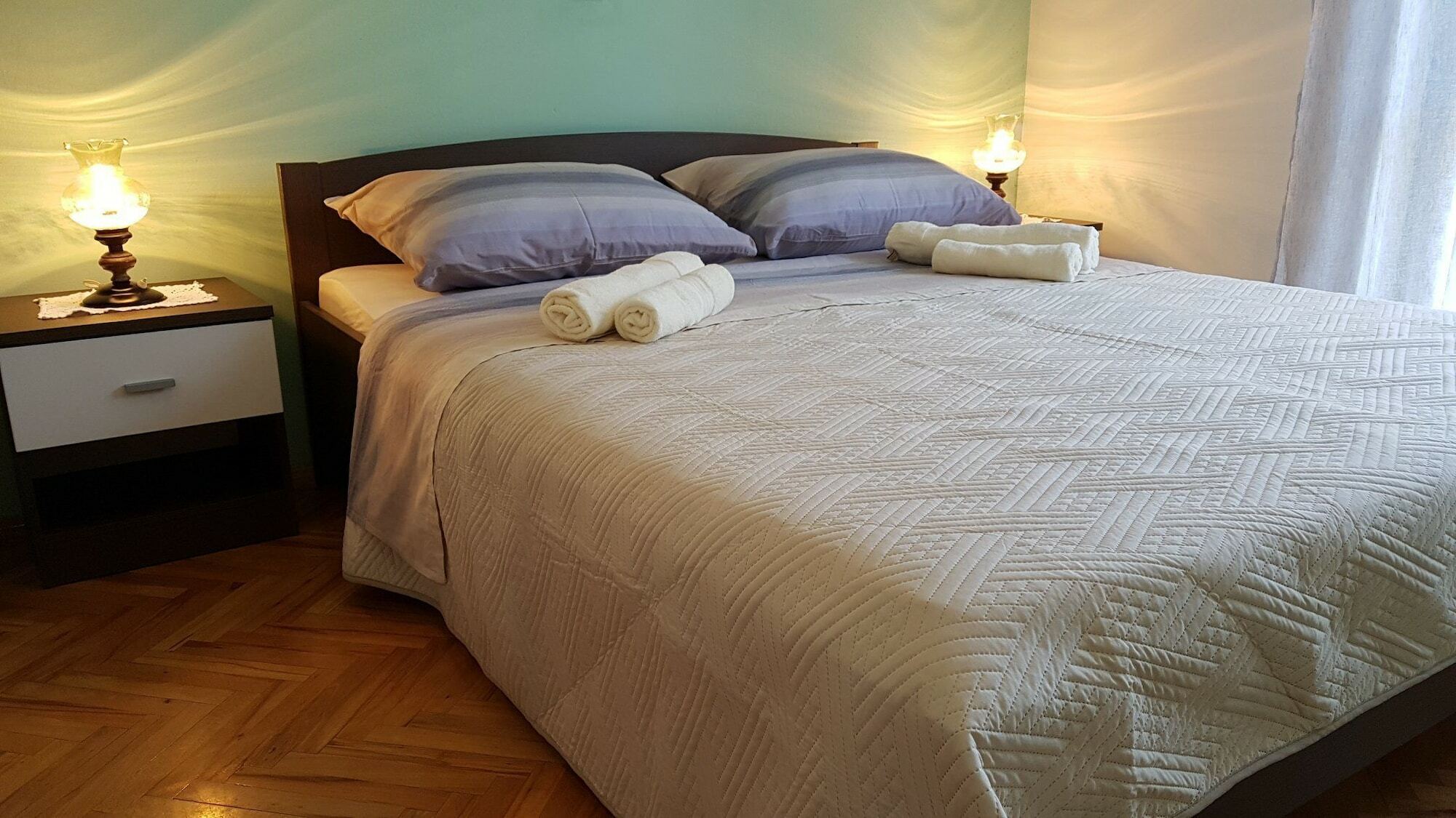Apartments Milatic Jelsa  Kültér fotó
